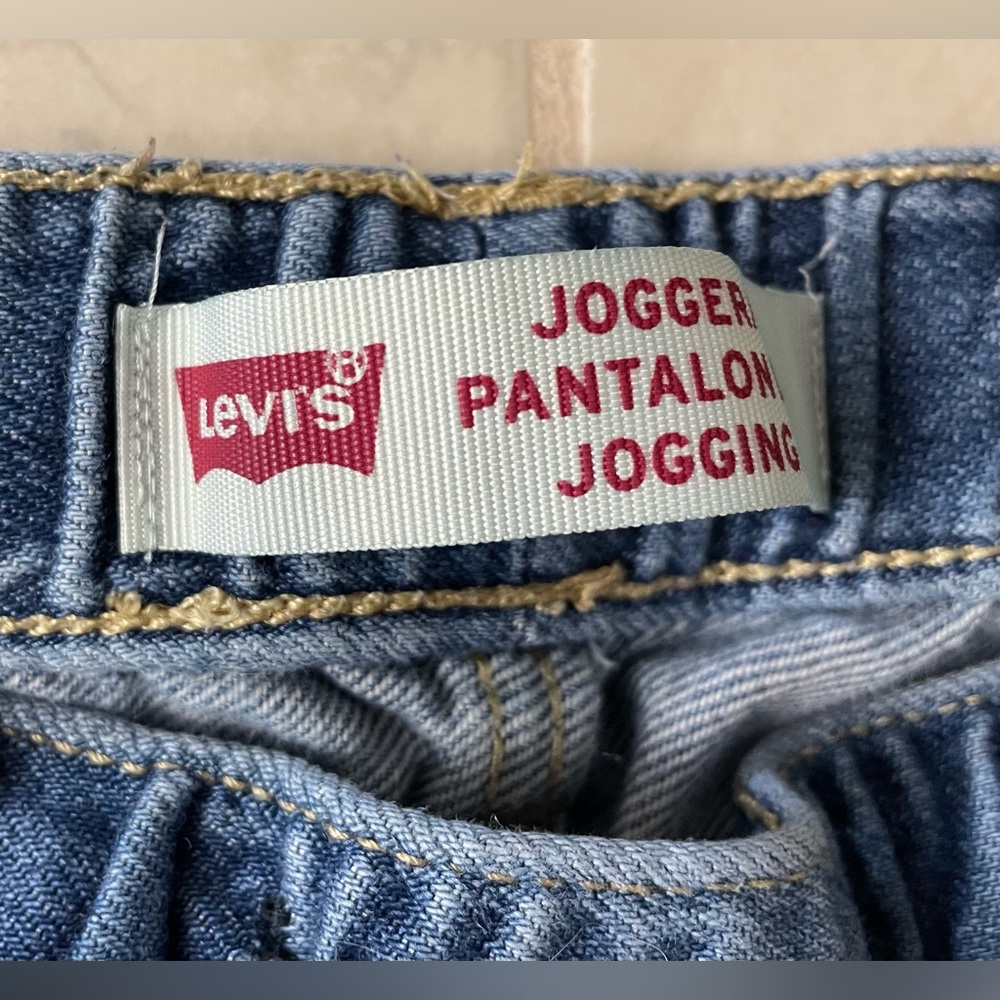 LEVI Jogger Jeans